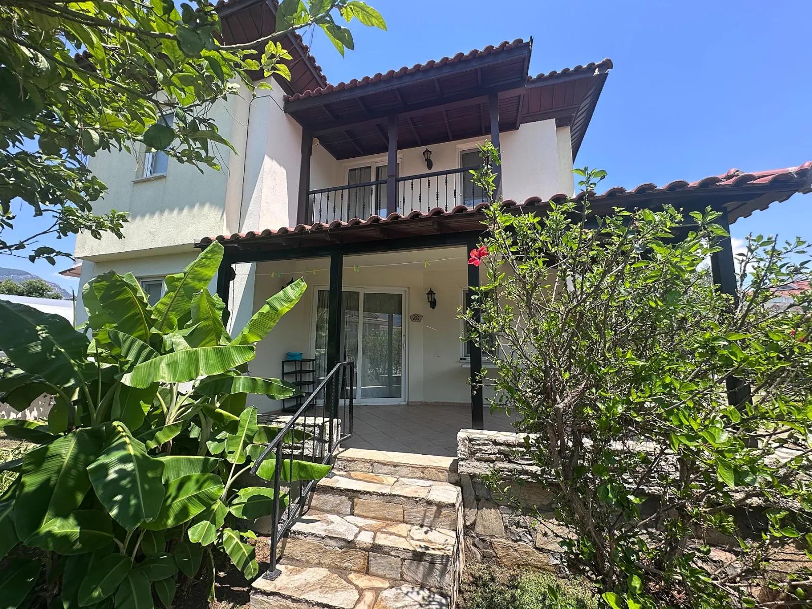 In Gülpınar Mit Bergpanorama Und Zu Fuß Erreichbar Zum Stadtzentrum Freistehende Villa