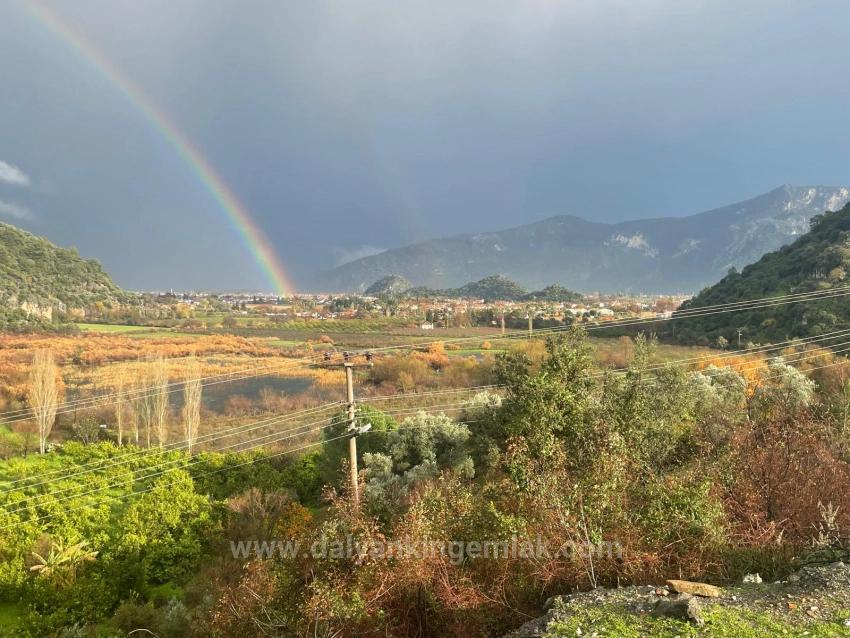 Ackerland Zum Verkauf Im Dorf Çandır, Gegenüber Von Dalyan.