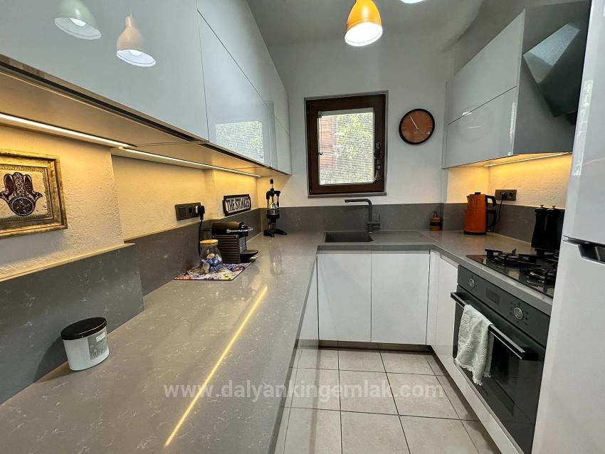 Doppelhaushälfte Mit Gemeinschaftspool Im Bezirk Dalyan Osmanağalar