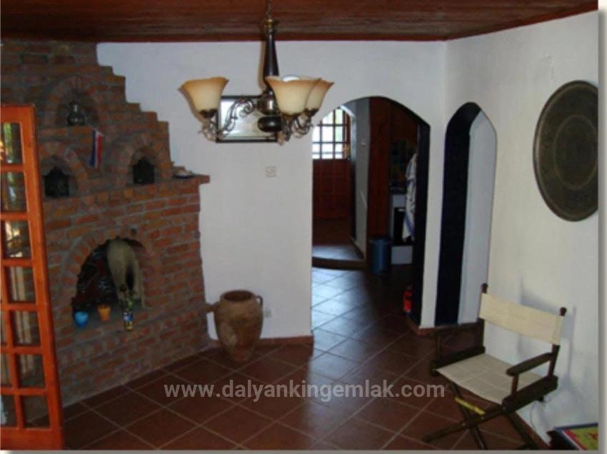 Freistehendes Bungalow Mit Investitionspotenzial In Der Gegend Von Dalyan