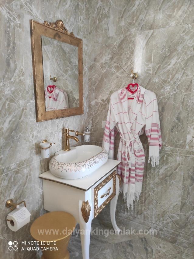 Luxuriöse Villa Mit 7 Schlafzimmern Und Unvergleichlichem Meerblick In Gökbel