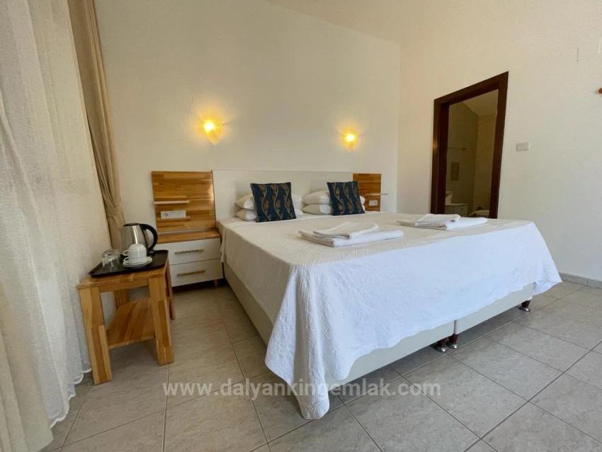 Dalyans Verstecktes Paradies: Luxuriöses Boutique-Hotel Mit Garten, Ideal Für Investoren