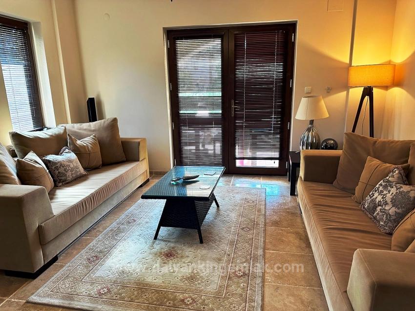 Eine Unvergleichliche, Palastartige Villa Im Herzen Von Dalyan.