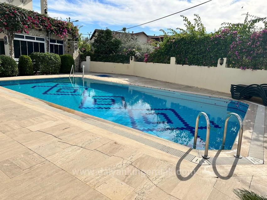 Doppelhaushälfte In Einer Ruhigen Und Friedlichen Anlage Im Zentrum Von Dalyan Zu Verkaufen.