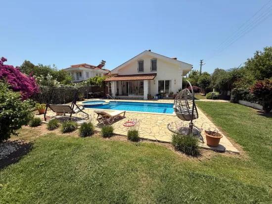 Bungalow Zum Verkauf In Der Gegend Von Dalyan Arıkbaşı