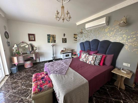 Luxuriöse Villa Mit 7 Schlafzimmern Und Unvergleichlichem Meerblick In Gökbel