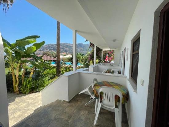 Dalyans Verstecktes Paradies: Luxuriöses Boutique-hotel Mit Garten, Ideal Für Investoren