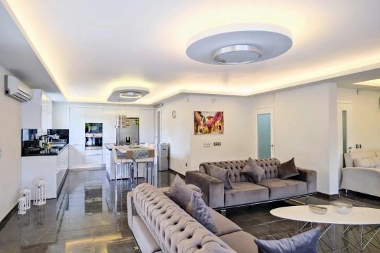 Luxuriöse Freistehende Villa Zum Verkauf In Dalyan Gülpınar