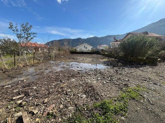 Eckgrundstück Mit Wohnzone Zum Verkauf In Muğla Dalyan Arıkbaşı