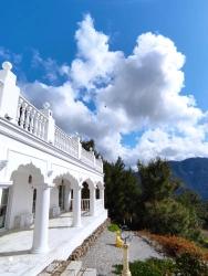 Luxuriöse Villa Mit 7 Schlafzimmern Und Unvergleichlichem Meerblick In Gökbel