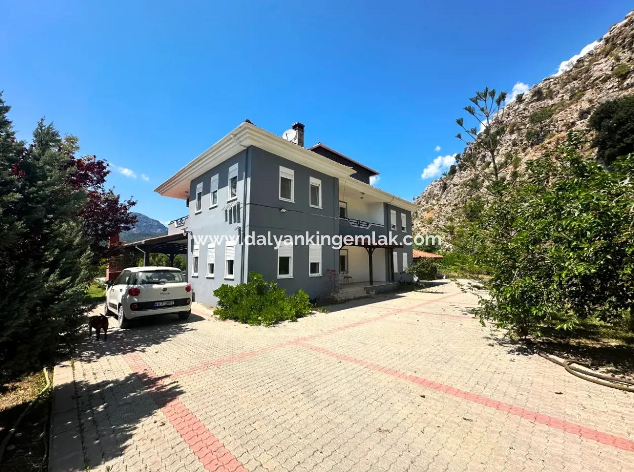 Special Villa In Rural Location