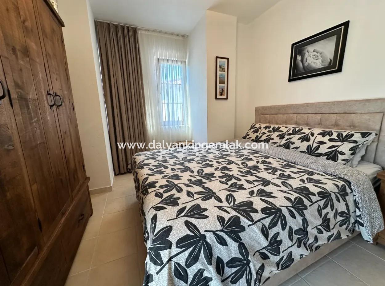 Stylish Semi-Detached Villa
