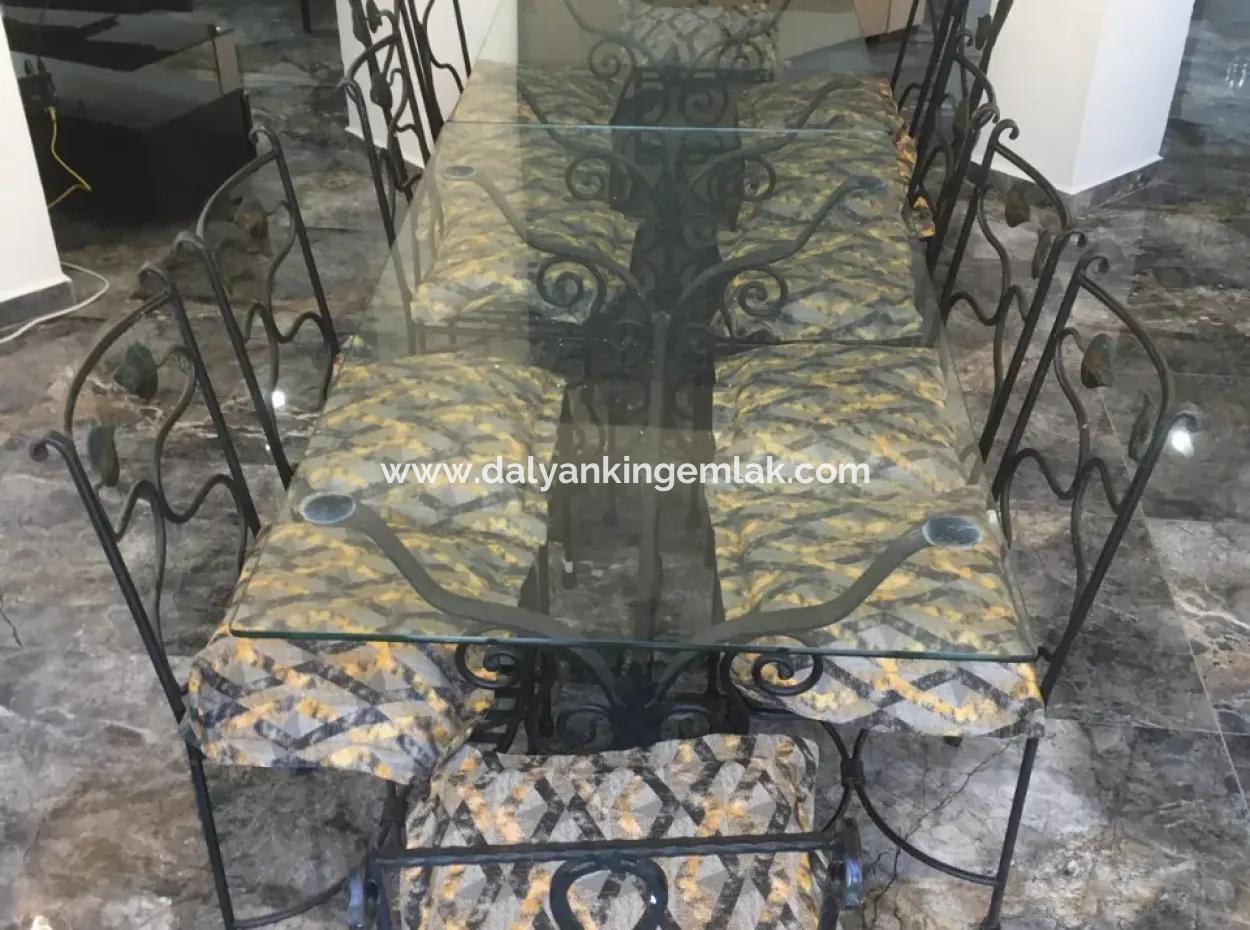 Ein Sechs - Schlafzimmer-Villa In Dalyan Gurpinar Edelstein-Villa .