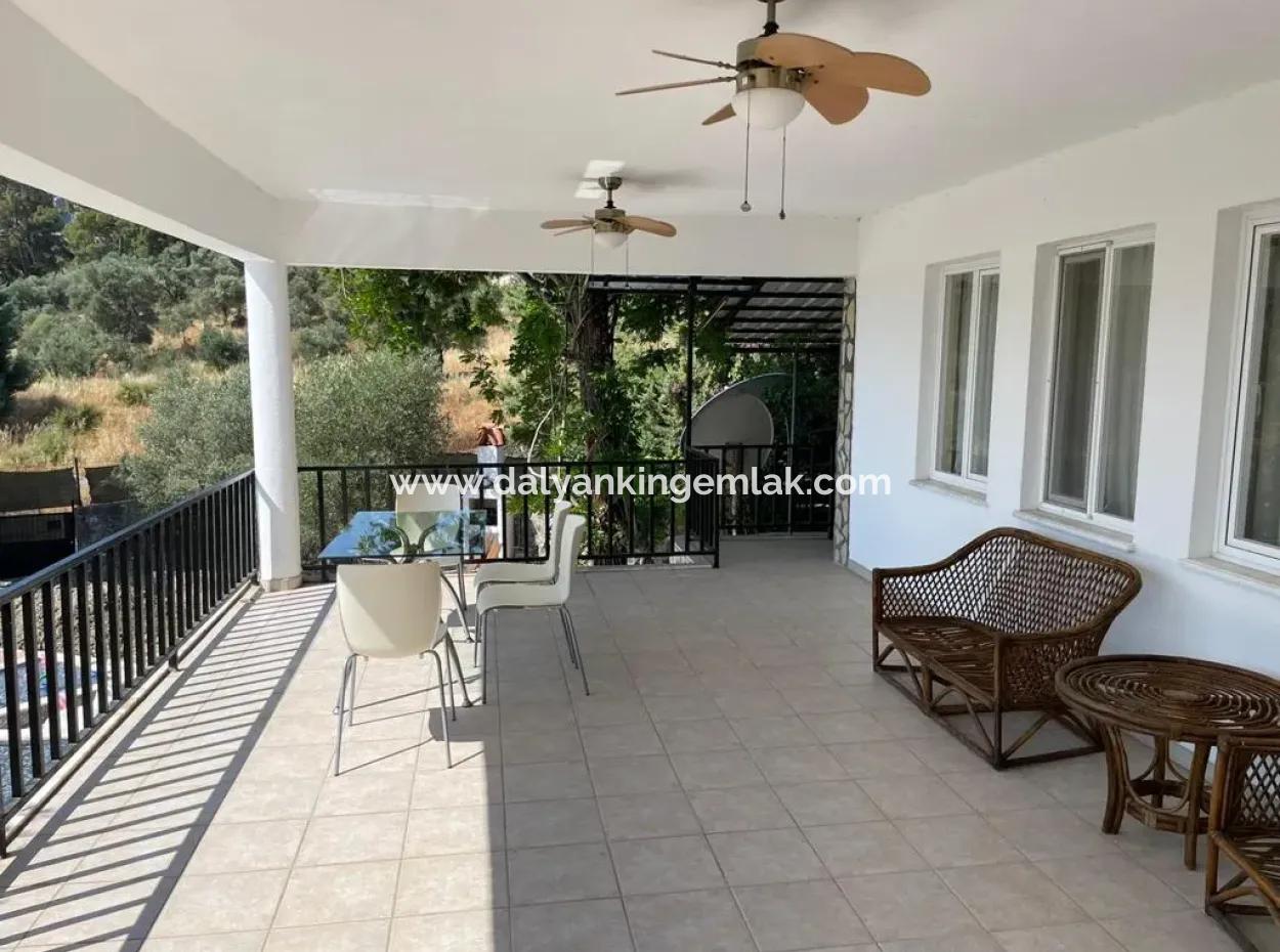 Villa Zu Verkaufen Çandir