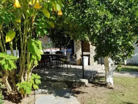 Charming Bungalow With Investment Potential