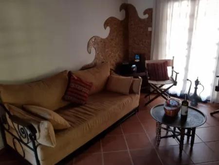 Charming Bungalow With Investment Potential
