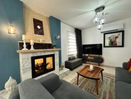 Stylish Semi-Detached Villa