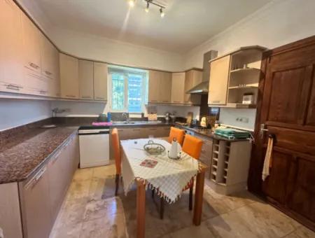 Rural Bungalow Ready For New Renter