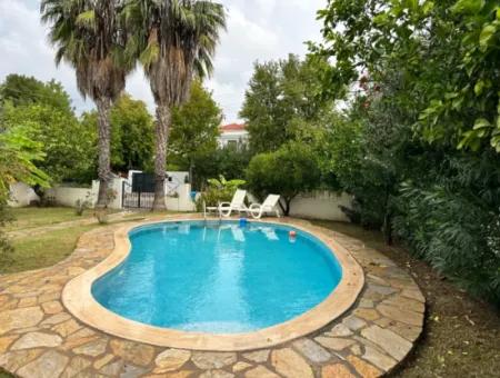 Detached Villa With Shared Pool And Lush Gardens In The Gülpınar Area Of Dalyan