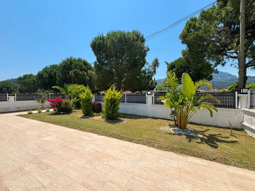 Villa Aurelia – Timeless Elegance Address