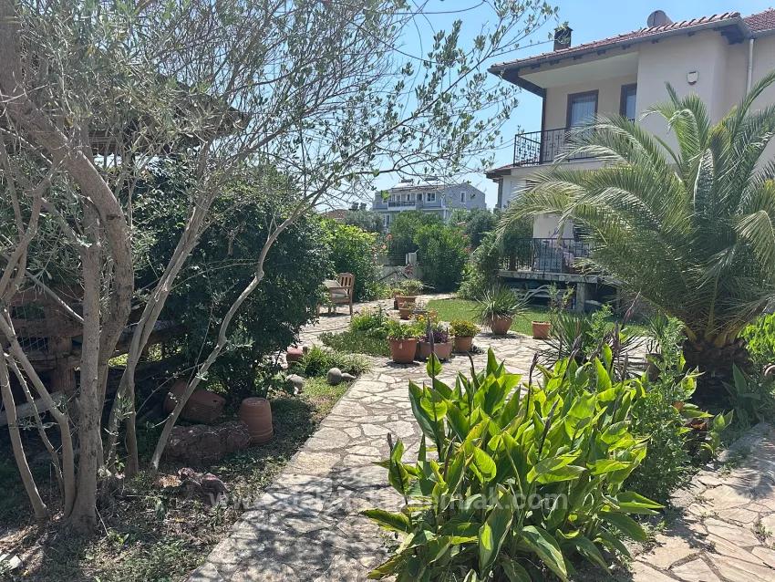 Spacious Village Home With Mountain Views And Mature Gardens
