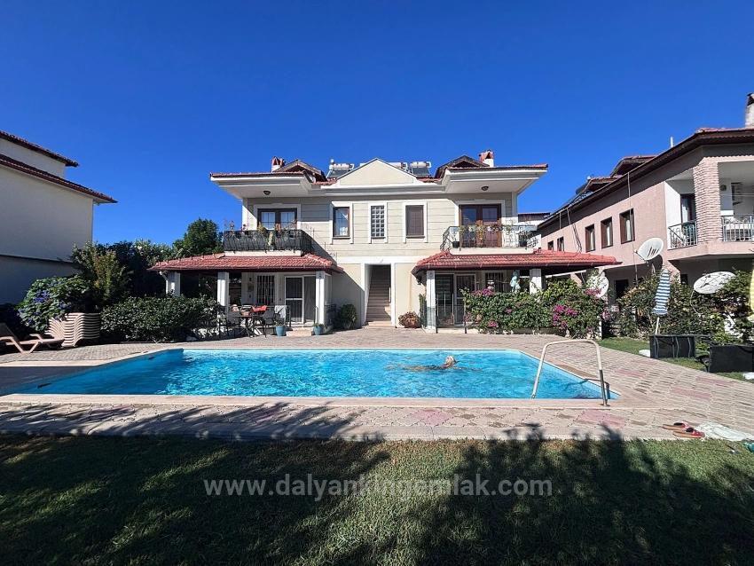 2+1 Bedroom Apartment For Sale in Dalyan Nbh. Ortaca - 600 m²