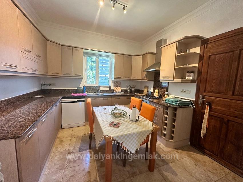 3+1 Traditional Bungalow With Private Pool And Montenegro View – Long Term Rental