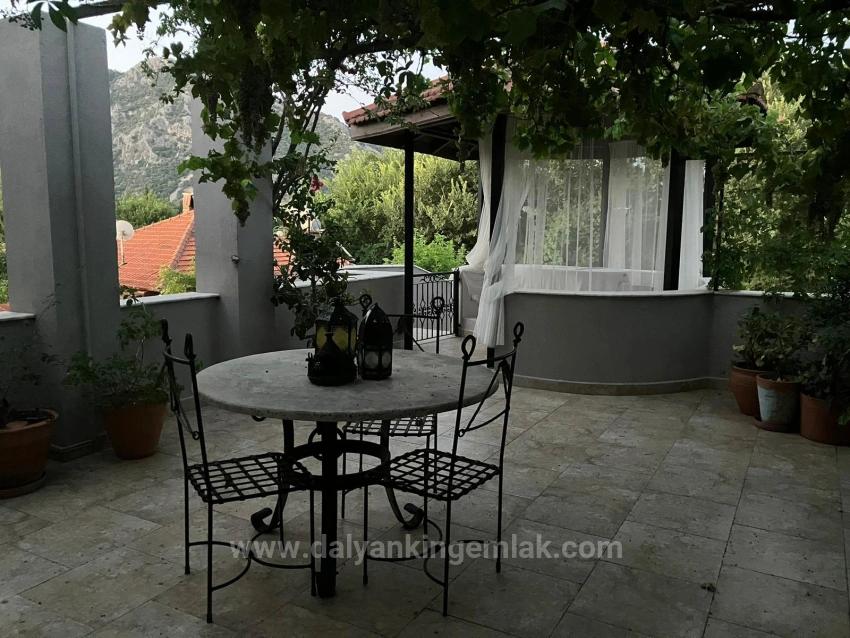 Unique Mediterranean Villa With Detached Apartment