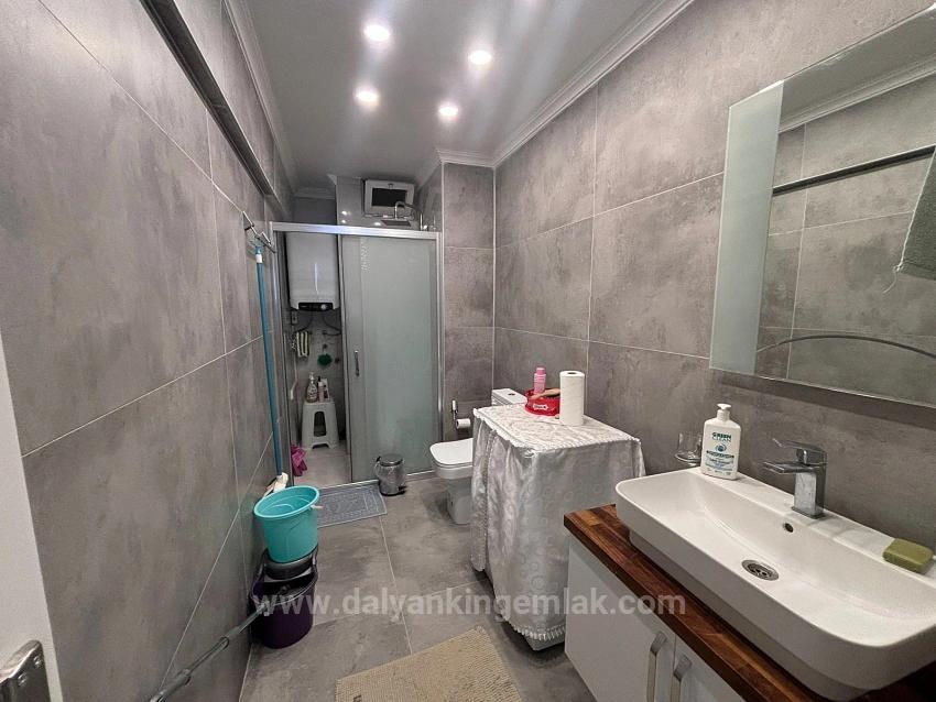 A 2-Bedroom Apartment With A Warm Home In The Center Of Dalyan.