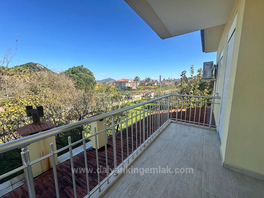 Great Opportunity For Dual Living – Unlimited Potential On A 1,000M² Plot