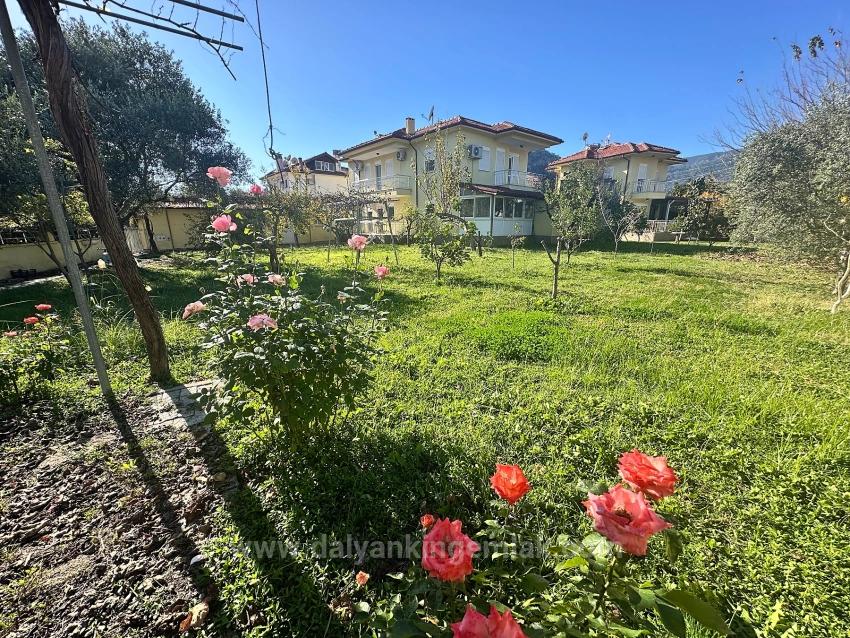 House For Sale In Dalyan Gülpınar On A 1000 M2 Plot Of Land.