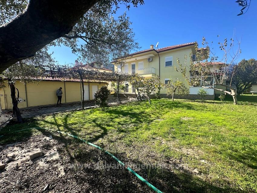 House For Sale In Dalyan Gülpınar On A 1000 M2 Plot Of Land.