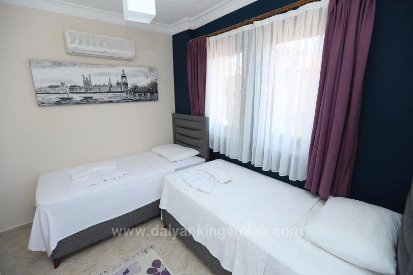 Stylish And Fully Renovated Private Villa