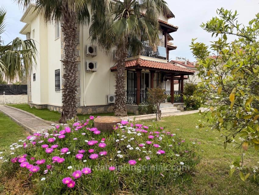 A Peaceful Ground Floor Apartment