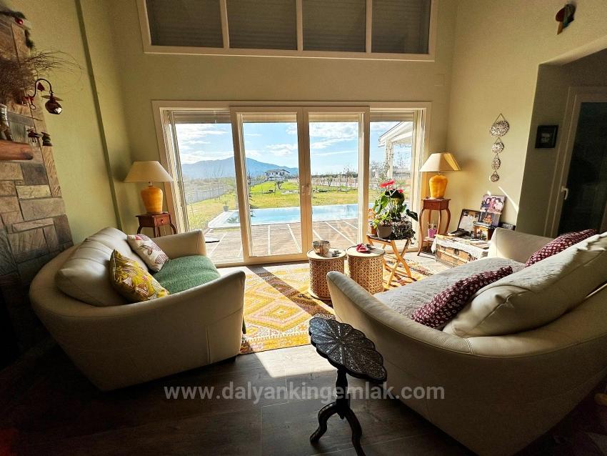 Stylish Villa On 5000M2 Suitable For Citizenship Purchase