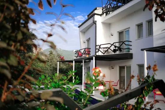 Elegant And Peaceful Living In The Heart Of Dalyan