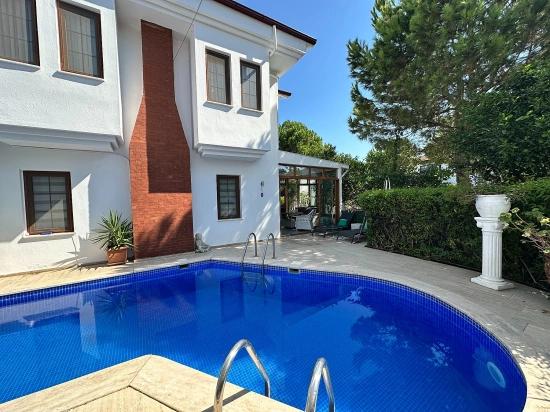 Semi-detached Villa With Shared Pool In Dalyan Osmanağalar District