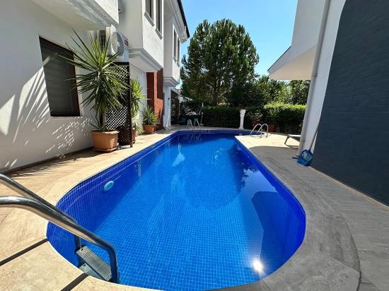 Semi-Detached Villa With Shared Pool In Dalyan Osmanağalar District