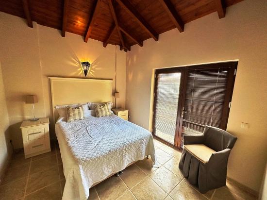 An Unparalleled, Palatial Villa In The Heart Of Dalyan.