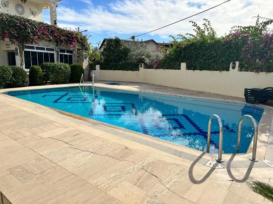 Duplex Villa For Sale In A Quiet And Peaceful Complex In The Center Of Dalyan.