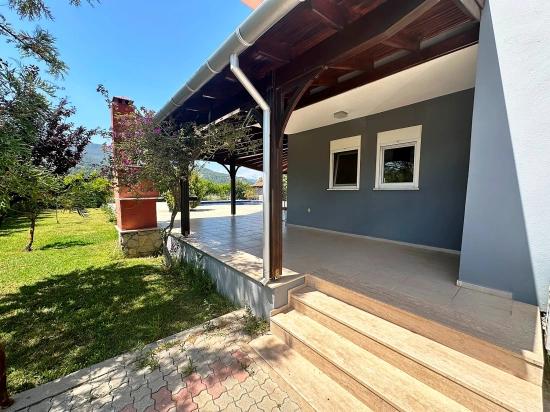 Luxury Nature Villa Located On A 6,000 M² Private Plot