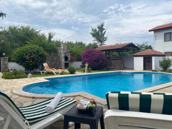 Classic Elegance In The Heart Of Dalyan