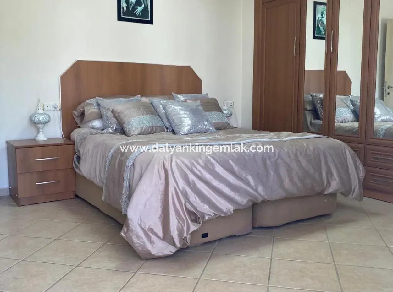 Detached Villa On Small Complex