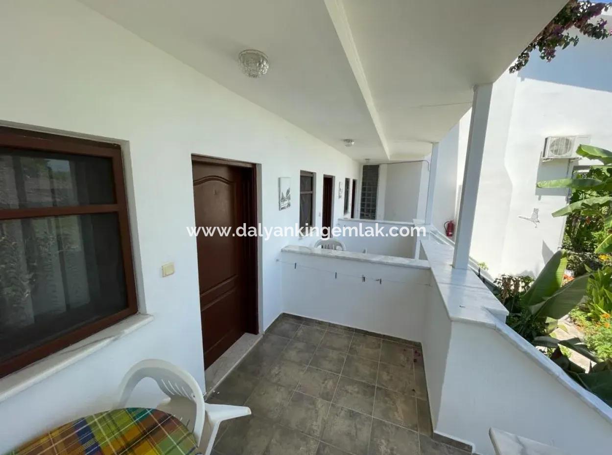 Pretty Hotel In Relaxing Setting