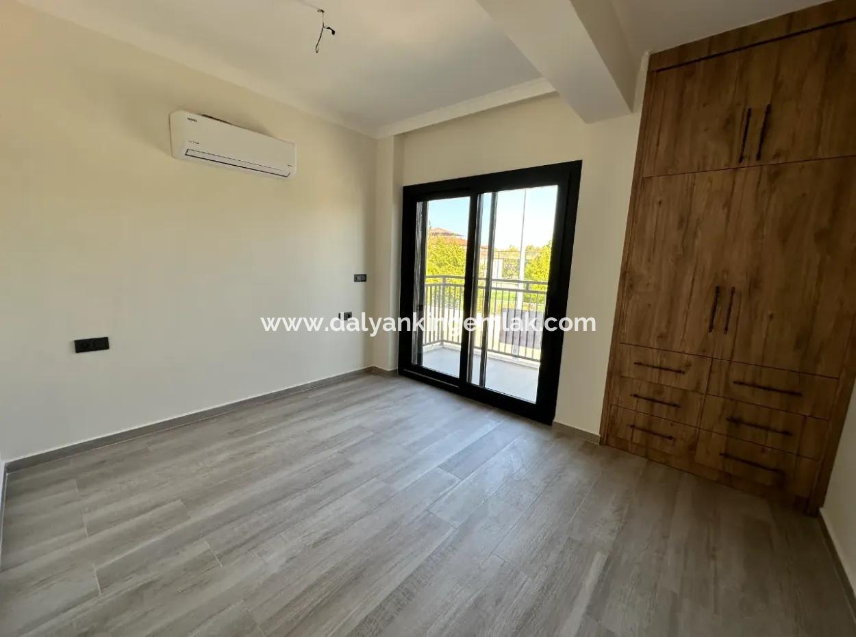 Spacious 5 Bed Close To Town