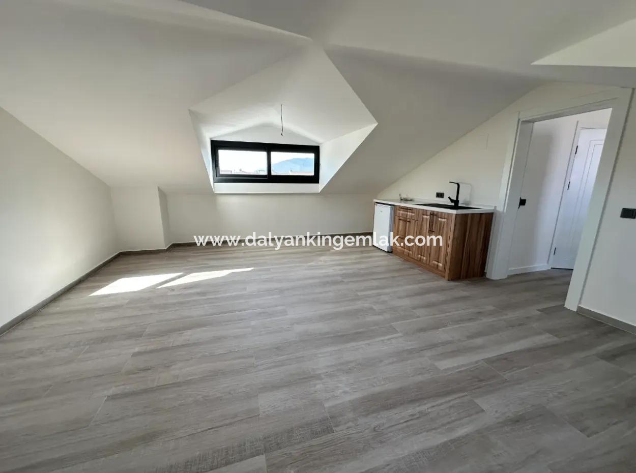 Spacious 5 Bed Close To Town