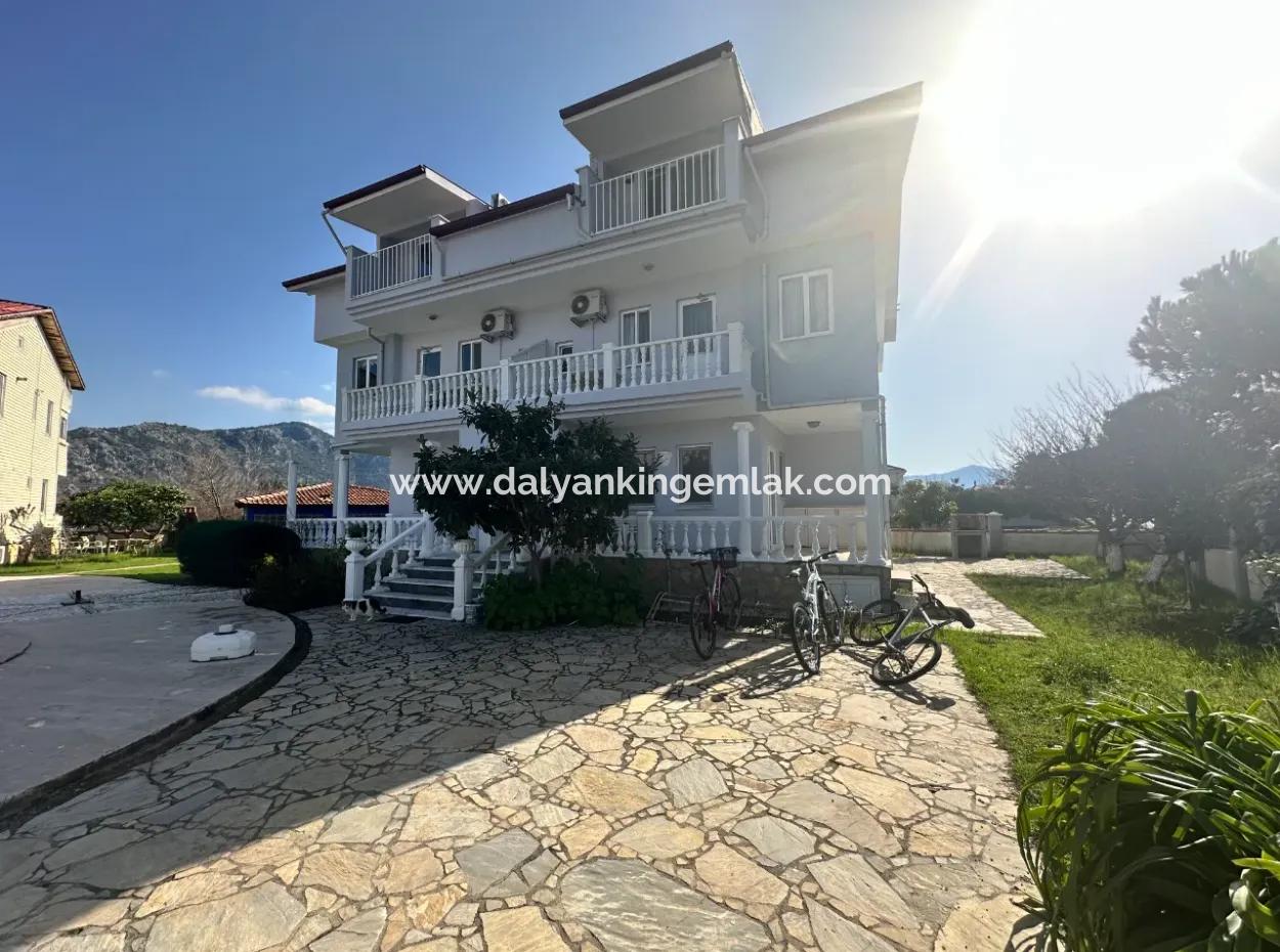 Stylish Ground Floor Apartment