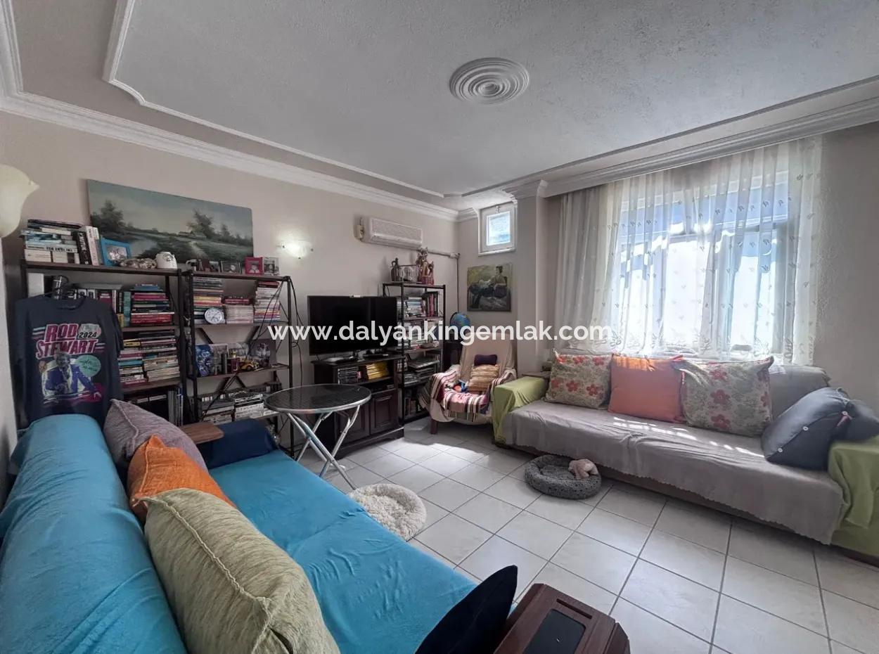 Triplex Villa Surrounded By Nature