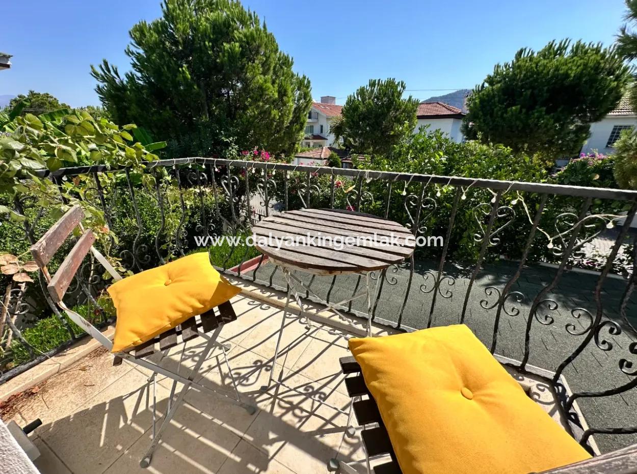 Stylish Semi-Detached Villa