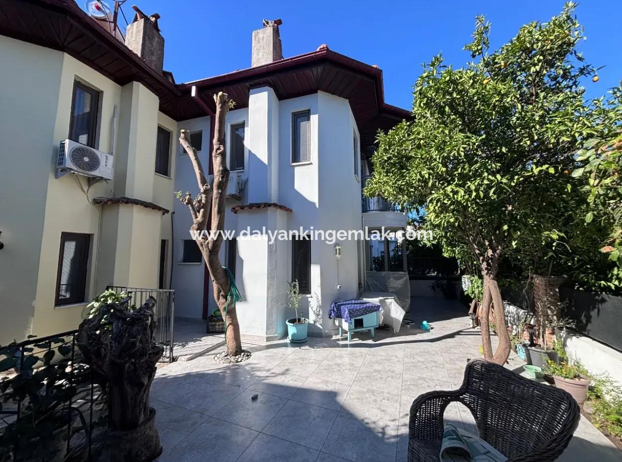 Traditional Character 2 Bed With A Modern Touch